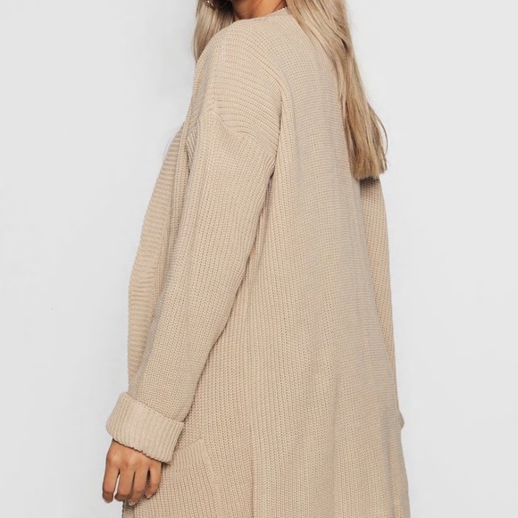 NWT Boohoo Plus Chunky Oversized Cardigan Tan Camel - Picture 2 of 5